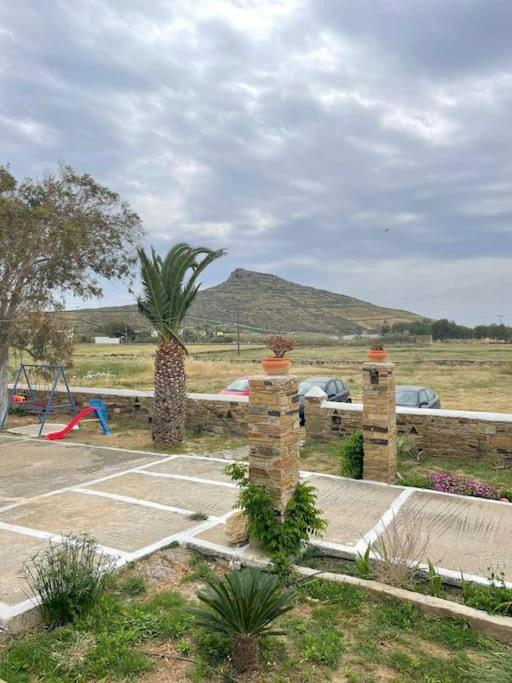 Apartmán Θἔρως Tínos Exteriér fotografie